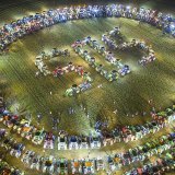 Près de 250 tracteurs ont été mobilisés pour ce SOS en version XXL des agriculteurs près d'Echallens (VD). Keystone/VALENTIN FLAURAUD